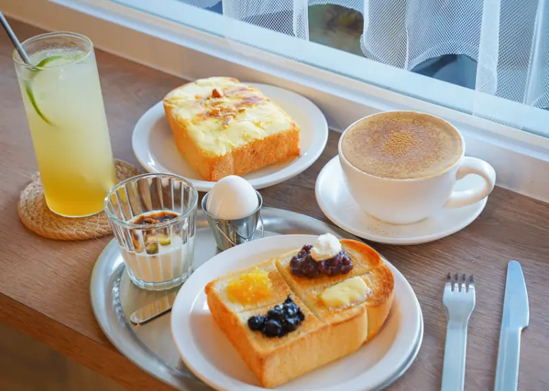 [高雄苓雅美食]Sun Sun山山-銅板價小確幸!每日限量山形厚片吐司專賣