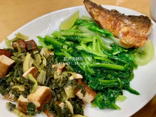 【高雄苓雅小吃】沈記美食｜台版黯然銷魂飯，食神找的家鄉味在這裡。 