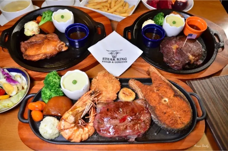 | 高雄美食 | 美式平價牛排$290起/大螢幕看球賽/濃湯水果隨你吃CP值超高/STEAK KING 牛排王