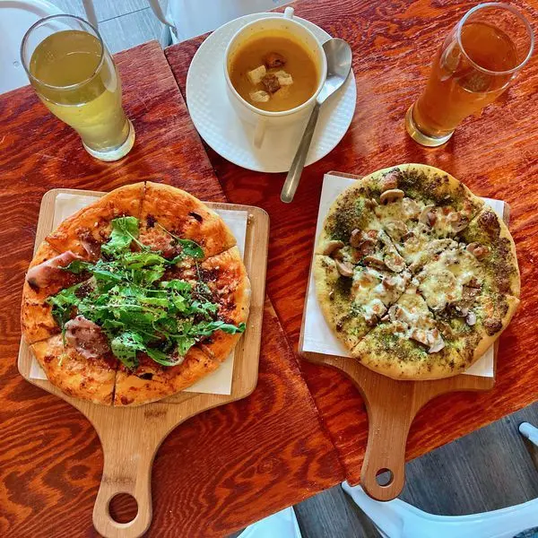 午餐點一人份小披薩，或選披薩吃到飽都可以!用料精緻的義式手作披薩 | 【台北大同區-中山站】Pizza La Bocca 義式手作披薩