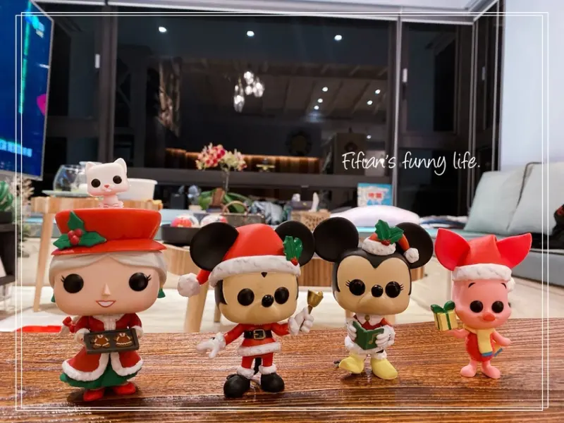 | 生活 | FUNKO POP收藏公仔 迪士尼聖誕系列 叮叮噹米奇米妮敲可愛