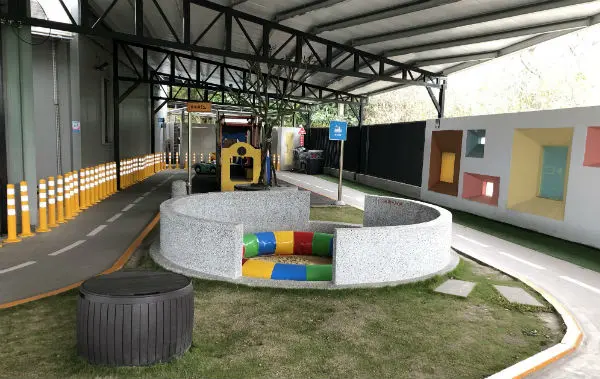 【噗噗恰恰休閒親子咖啡館】喝咖啡吃輕食 單身貴族也瘋玩的親子餐廳