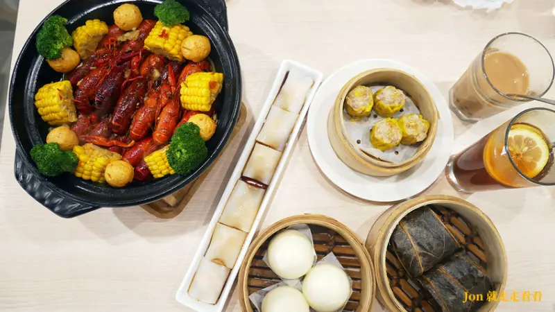 [台中港式餐廳]【港點大師 台中麗寶店】[麗寶OUTLET二期]蘋果日報年菜評比冠軍，港點大師嚴選小龍蝦、大閘蟹