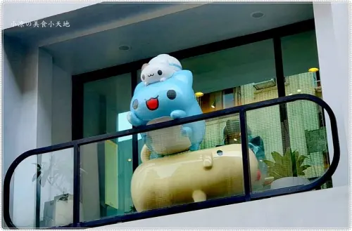 奶泡貓咖啡║咖波迷尖叫聲！立體奶泡貓萌翻天，台中最新IG打卡熱點，美照拍不完！