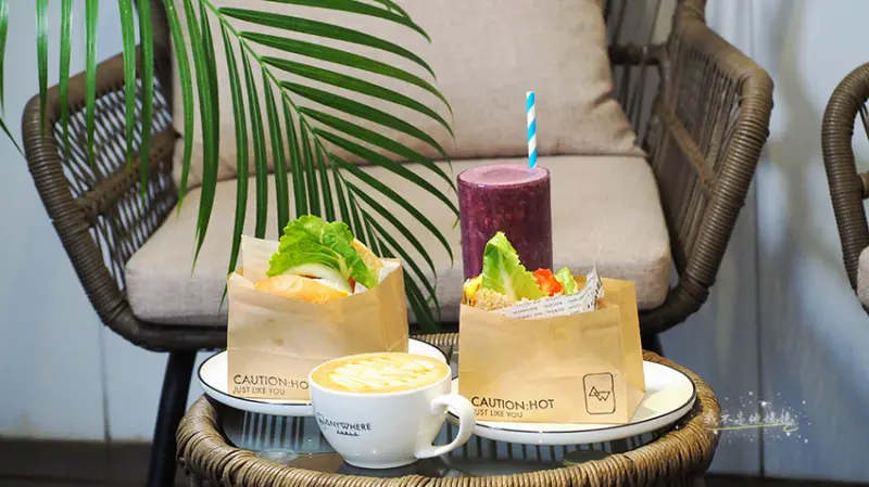 Anywhere Cafe 帶你環遊世界的城市街邊小食  百元經典早午餐  六大網美拍照打卡區  松菸文創 國父紀念館美食