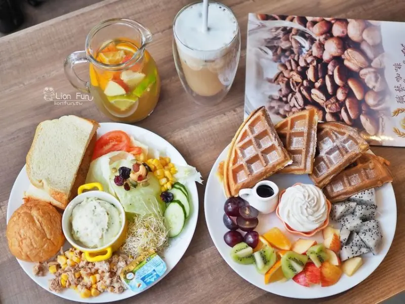 林口早午餐推薦｜職藝咖啡。輕食咖啡甜點，環境舒適不限時間｜林口交流道咖啡廳｜林口長庚早餐