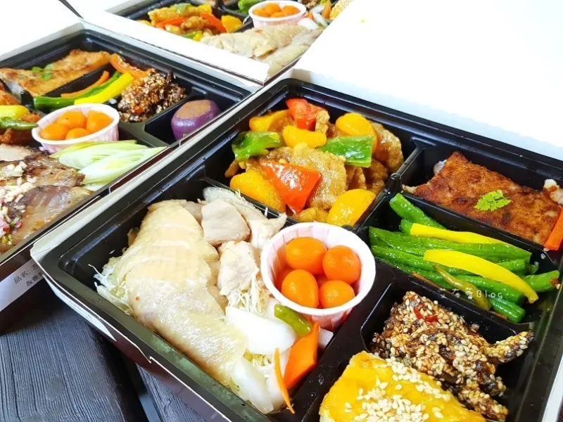 《高雄美食》防疫便當❤悅品中餐廳~雙主菜，超澎湃的港點便當！