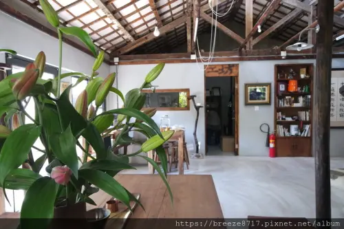 咖啡。反思 Coffee Reflections OLD｜宅弄靜巷內簡單質樸咖啡空間【南投縣埔里鎮】