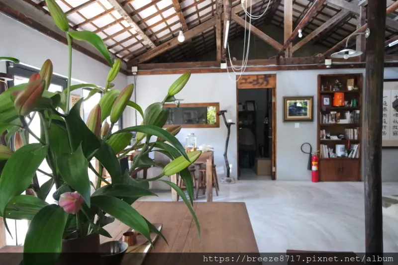 咖啡。反思 Coffee Reflections OLD｜宅弄靜巷內簡單質樸咖啡空間【南投縣埔里鎮】