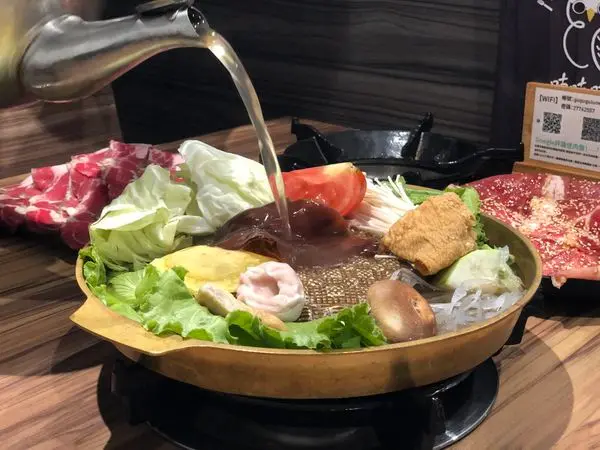 台北市 大安區 咕咕咕嚕 火烤兩吃 日式昆布鍋 韓式銅板烤肉 一次滿足