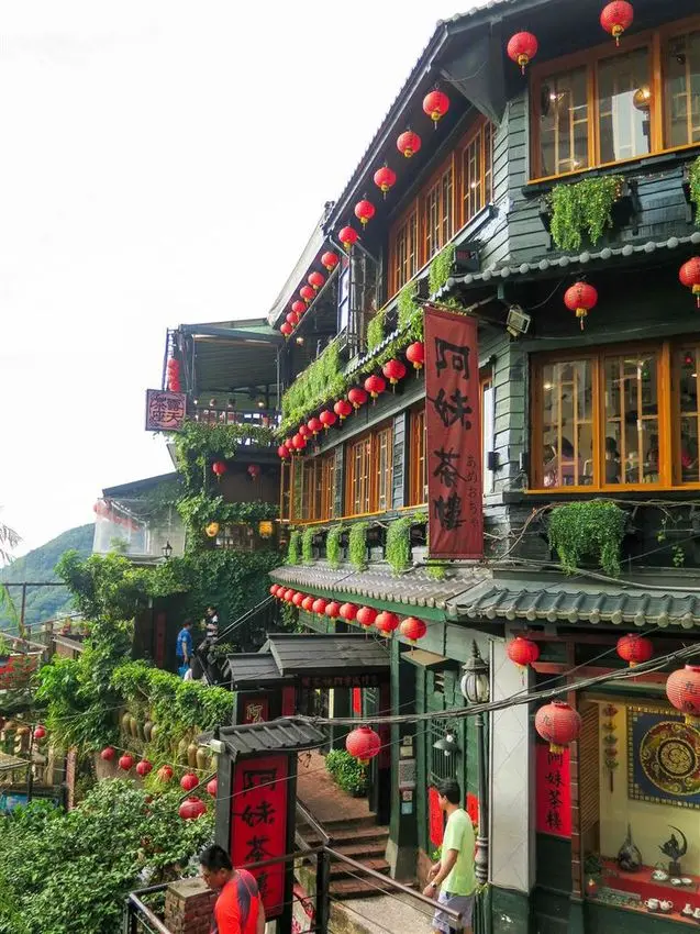  九份老街美食推薦：阿妹茶樓/ WalkerLand窩客島整理提供 未經許可不可轉載