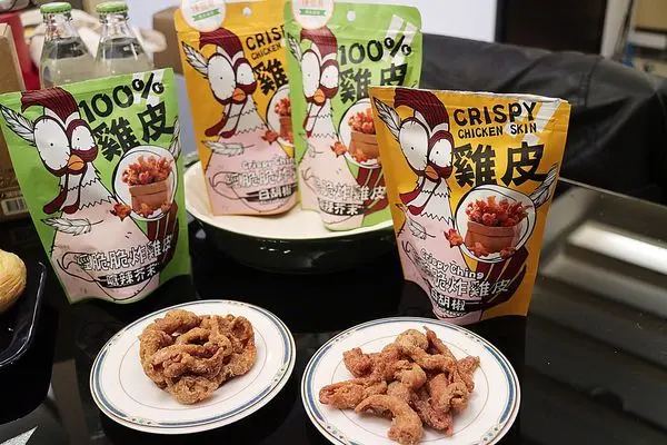 【經脆脆炸雞皮餅乾】最酥脆最涮嘴最讓人為之瘋狂的全台團購聖品＊讓你在家就能輕鬆享用美食！再也不必到外面去風吹雨打日曬雨淋的搶購那限量版又不見得好吃的炸雞皮囉=