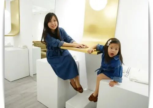 高雄「愚度 UDU café」讓人喜歡的純白空間與特製吐司。