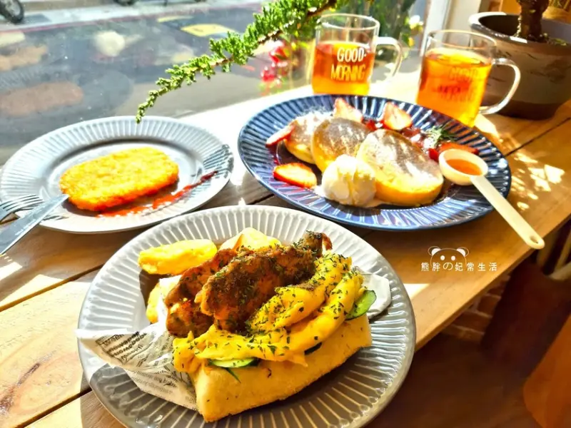 【台中豐原】秋吉商行早午餐推薦│餐點獨特份量十足│首推胖蛋吐司系列口感......