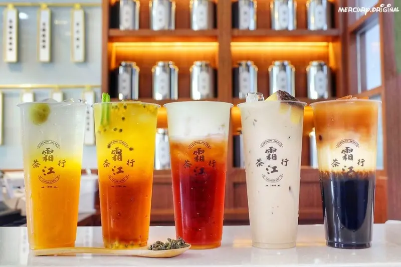 復古文青老茶行手搖飲！超過半杯都是料的黑糖珍珠鮮奶，還能喝到超濃厚芝士奶蓋茶