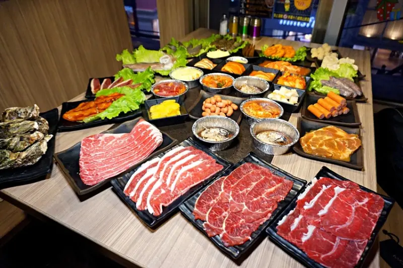 [板橋吃到飽] 美國Prime 雪胭和牛-烤蛤蠣-韓式起司五花肉到飽-愛烤愛對囉2020全新升級菜單/ 台北烤肉吃到飽推薦/ 便宜烤肉吃到飽