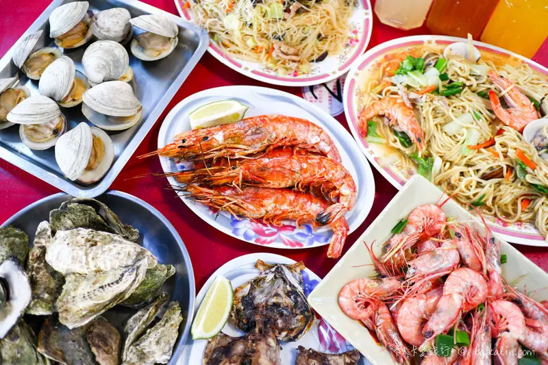 【宜蘭頭城美食】大溪21號海鮮燒烤｜大溪漁港觀光魚貨直銷中心賣場海濱新景點 - 卡夫卡愛旅行