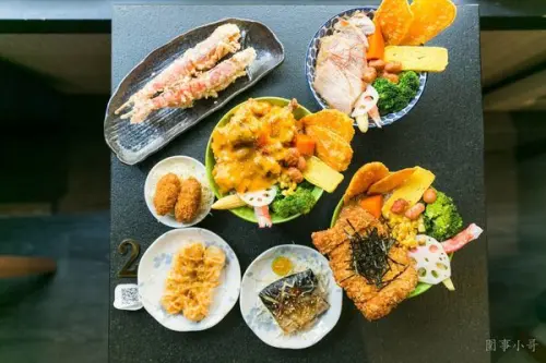 鮮開丼，威尼斯影城旁不斷持續進化的平價美食丼飯