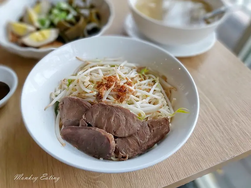 【台中北屯】禮面作大坑概念店｜特色中式小吃，職人蔥拌意麵、家常滷味，寵物友善餐廳，吃完順遊大坑九號步道