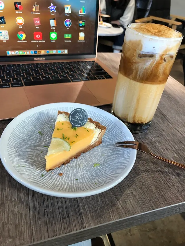 [慧♡響食]Cuppa VV Cafe.台中西區型男咖啡廳.一個人的愜意午後