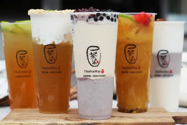 台中美食｜茶本味手作茶舖-新推出超夢幻甜點飲品，用喝的檸檬塔超吸睛