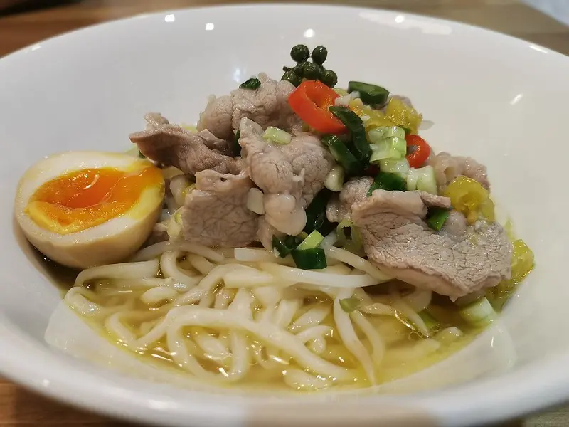 【台灣，桃園市，中壢區】阿米家Jia Mi A(中原店 )/ 阿米家 Jia Mia - 青麻拌麵，老房子內的文青小麵館。
