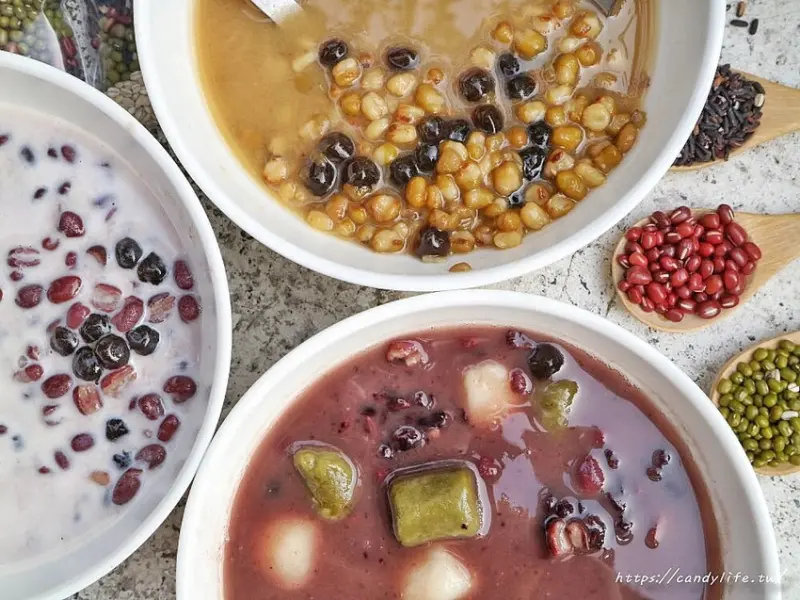 希望綠豆湯│綠豆湯1元，甜湯也能國小網美風，帶有Q度的綠豆湯，料超多不甜膩，珍珠免費加