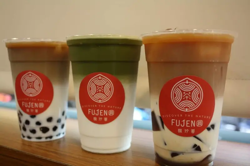 【松山區手搖店推薦】馥珍圓|珍珠歐蕾與貝禮詩奶酒的唯美搭配,古早味現烤蛋糕每日新鮮出爐