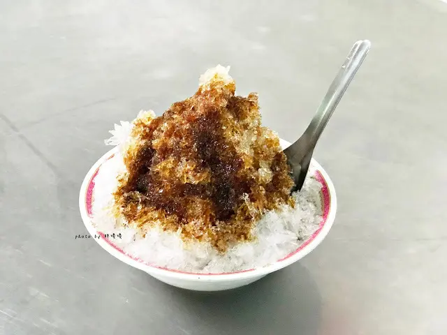 【台中 南屯】三代黑糖粉圓豆花，純手工黑糖粉圓、湯圓及豆花，料多實在，冬天也有燒仙草，近南屯國民運動中心、萬和宮，消暑、暖心好選擇💓💓💓
