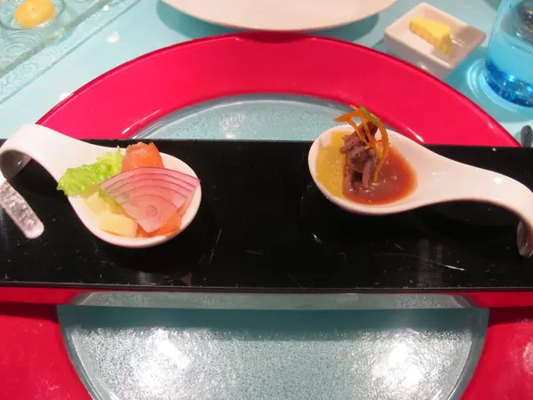 夏慕尼新香榭鐵板燒        
      