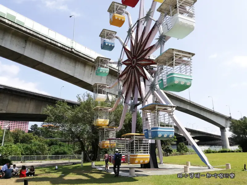 【台北市景點】圓山舊兒童樂園 圓山自然景觀公園 老台北人的舊時回憶 保留摩天輪 旋轉木馬 鄰近捷運圓山站 親子一日遊 免門票景點推薦