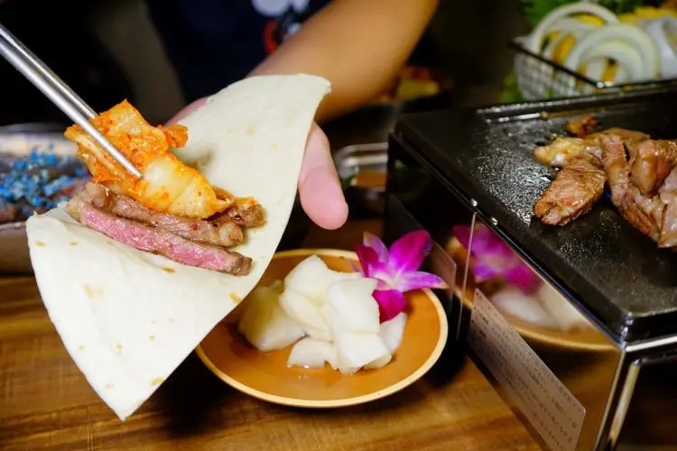 美食｜新北板橋 燒肉哦爺(板橋府中店) 板橋府中韓式燒肉吃到飽、學生最愛CP值超高！