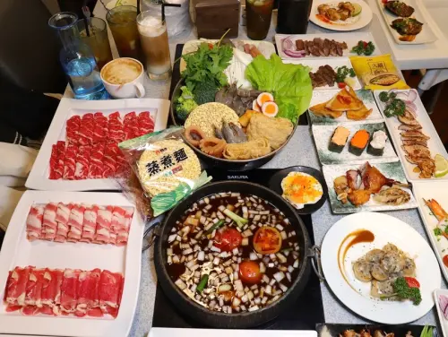 福豆屋-安平店：台南最強壽喜燒吃到飽火鍋，壽喜燒/鐵板燒 食べ放題，壽喜燒.火鍋.鐵板燒吃到飽.任你無限點無限吃｜台南必吃火鍋壽喜燒鐵板燒.台南聚餐餐廳推薦 - 進食的巨鼠