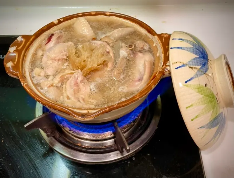 （大安區美食外帶）在日本擁有60年歷史的京昌園燒肉 日本來的和牛便當 也有賣美味花雕雞喔