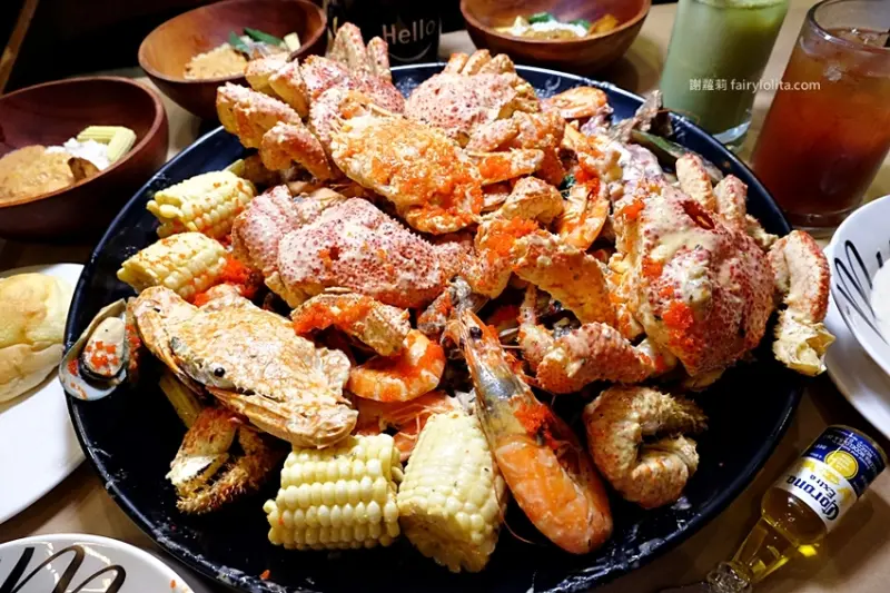 痛風不要看！雪蟹、季節螃蟹、霸氣大嗑近10種海鮮吃爽爽，期間限定錯過等明年！ @蹦啾♥謝蘿莉 La vie heureuse