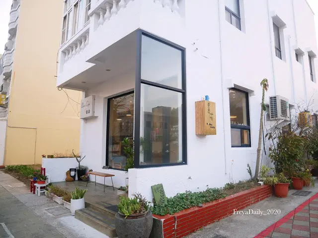 2019, Dec│朵思咖啡DOORS CAFE│走吧澎湖哪裡玩：澎湖馬公 熱鬧街區旁的寧靜咖啡館