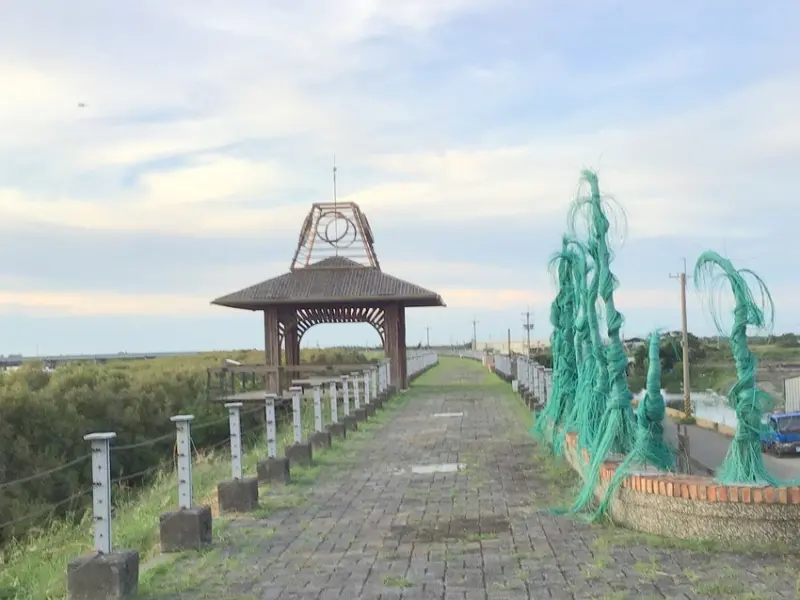嘉義自然生態景點[ 朴子溪堤岸親水園區]落日餘暉景色好美