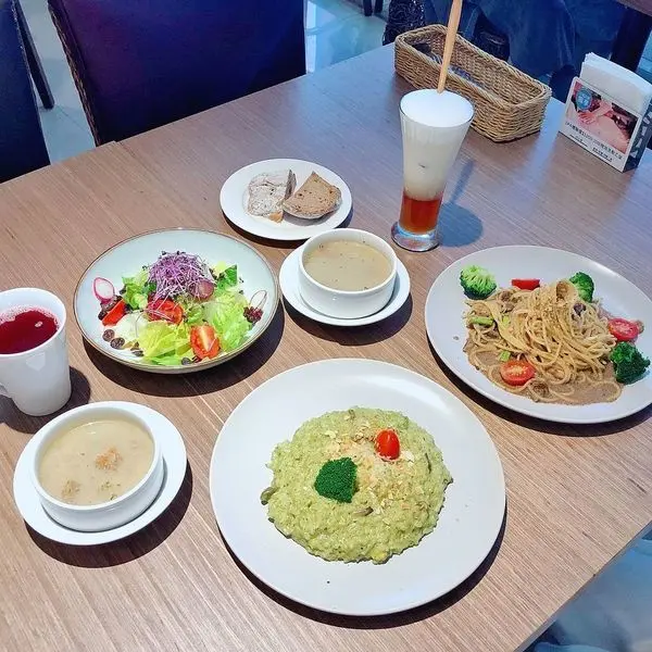 葷食者也必嚐一次的義式素食，翻轉你對素食料理的印象 | 【新北市新店區-大坪林站】美養廚房・義式蔬食