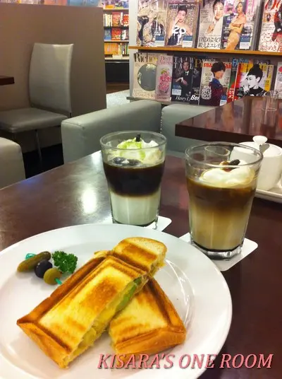 書香、咖啡香──K’s Café @紀伊國屋書店