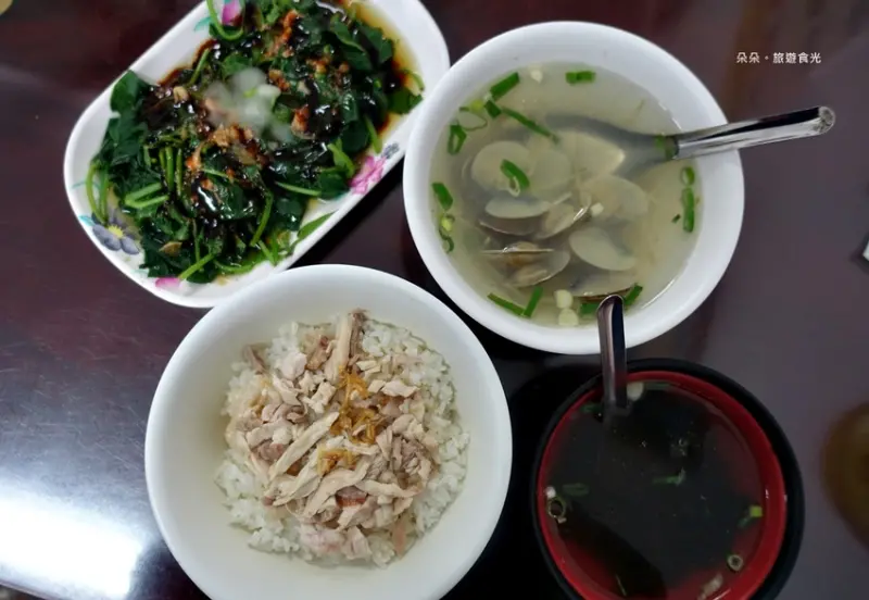 『美食@嘉義』八掌溪畔黃金風鈴花x盲測評比銀牌獎-桃城三禾火雞肉飯