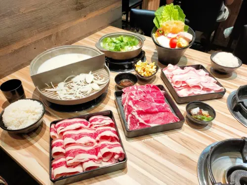 中永和美食。饗食鍋  每天都能享受的小確幸   一鍋兩吃的平價奢華美味