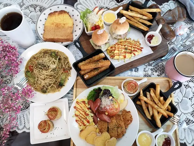 【台中 豐原】豐原早午餐、義大利麵、兒童餐、手工麵包、炒麵各種餐點『布萊茲早午餐』