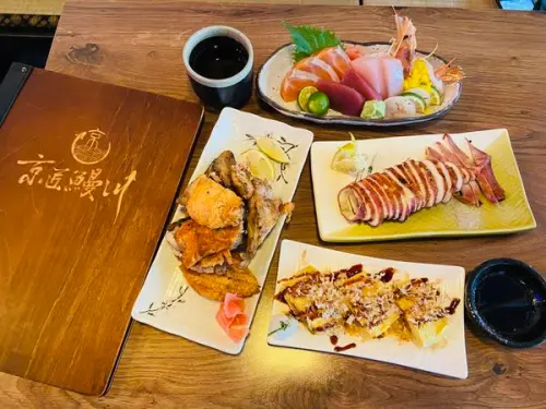 【三重】京匠鰻川日式餐廳/三重區日式餐廳推薦/鰻魚專賣/新鮮現流生魚片/溫體電宰雞肉//日本料理/丼飯/捷運三重國小站