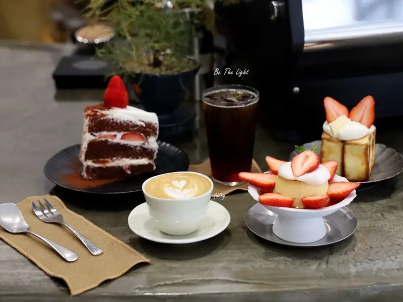 板橋站 | Be The Light 新店址 自家烘焙咖啡豆 草莓蛋糕/布丁/吐司 - ifunny 艾方妮的遊樂場