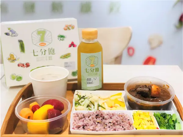 【台北美食￭信義區】七分飽手作健康餐盒 x 少油、少鹽又高纖，清爽、飽足吃的鮮║ 台北美食推薦、台北餐盒推薦