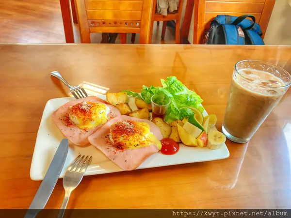 【南投。美食】小日子早午餐Easy Life。多種選擇的各式蛋料理，美味的蛋系列早餐=一天的活力泉源，還有午餐限定小驚喜｜附小日子菜單