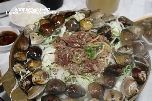 台中逢甲銅盤烤肉｜逢甲鍋物【萬八餐飲 銀鈎鍋物銅盤烤肉】正宗韓式料理，道地好滋味~