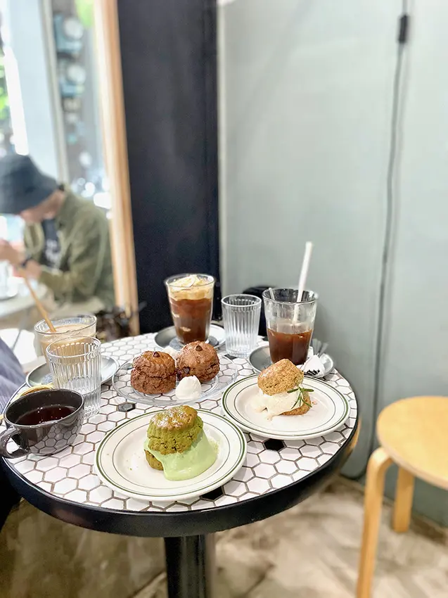 [新竹] FOX.CONE coffee & bakes，酥化濃郁可可司康 咖啡也好喝～ 外帶 菜單 爆漿司康