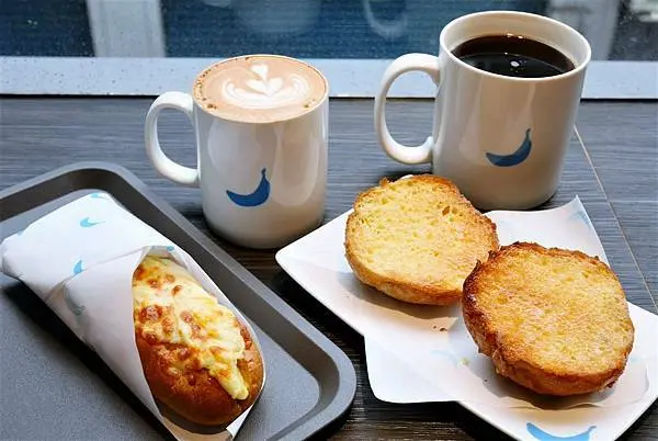 士林咖啡廳-Banana Blue Coffee.咖啡/甜點/輕食.士林下午茶.不限時咖啡廳.近士林捷運站