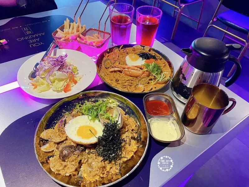 屋有Woyo，台中一中街中友餐廳，平價義大利麵，300元內享套餐/龍蝦海鮮/火鍋 - Cyndi loves享食天堂